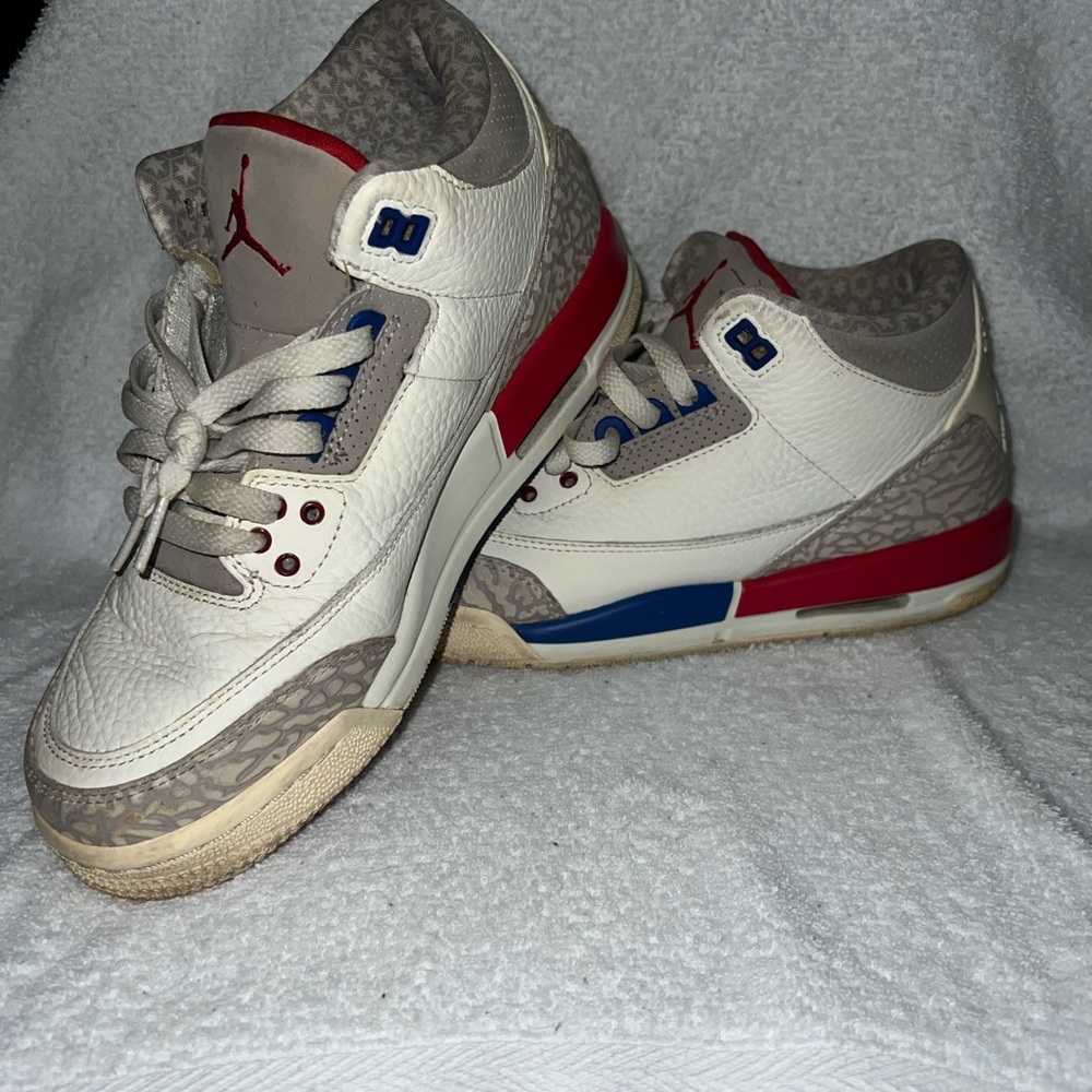 Jordan 3 Retro International Flight